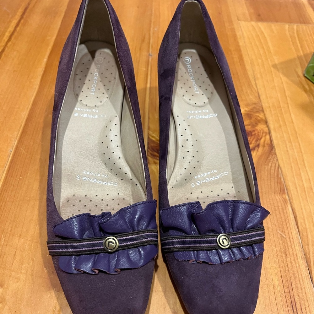 Rockport Purple Suede Classic Pumps